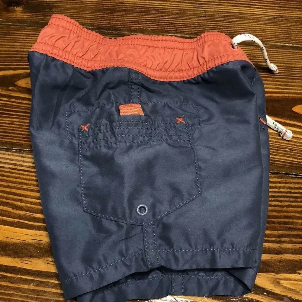 NWOT Baby Gap Boy’s Swim trunks Size 3-6 months